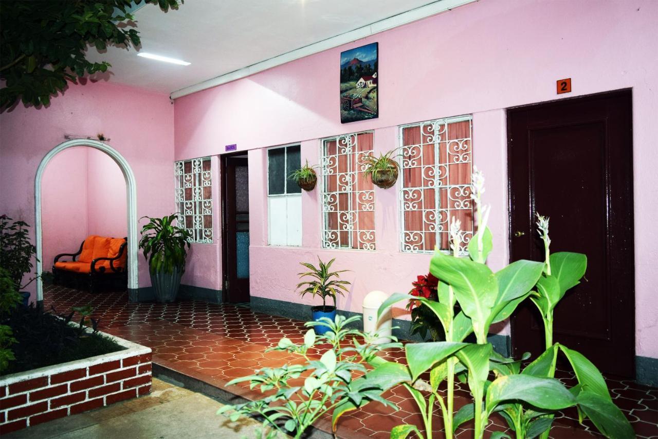 Hotel Fuentes Guatemalaváros Kültér fotó
